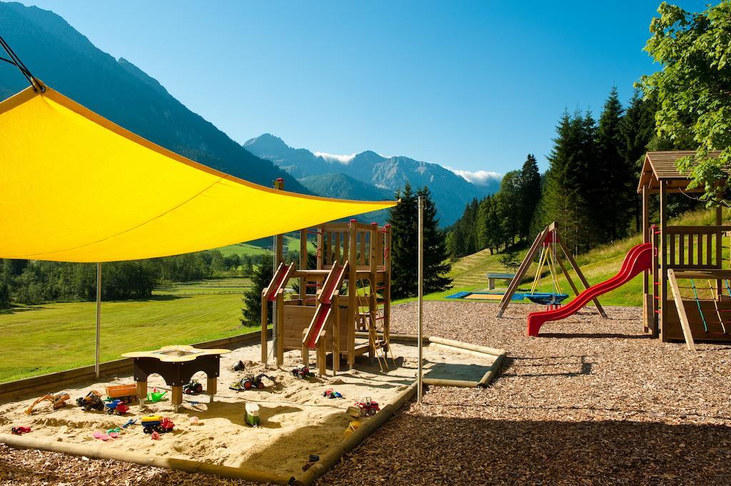 Wellness-Aparthotel Montana Kleinarl Exterior foto